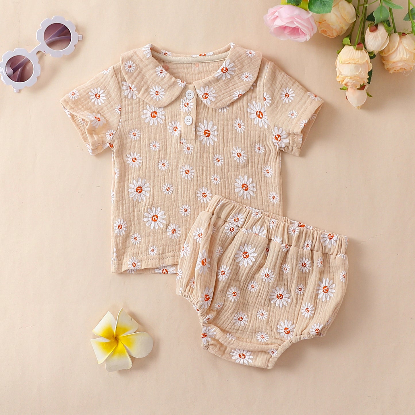 Cute Sunflower Printed Pajamas With Short Sleeves