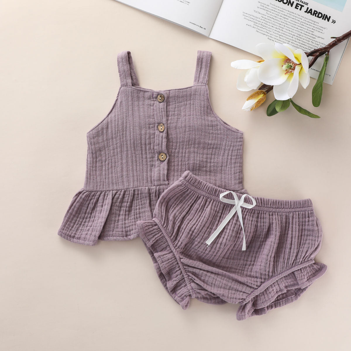 New Girls' Casual Suit Candy Color Suspender Shorts Two-piece Set