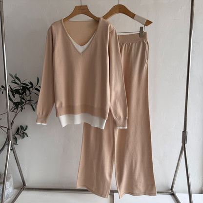 Autumn Winter Retro Fake Two-piece V-neck Fashion Knitwear Top