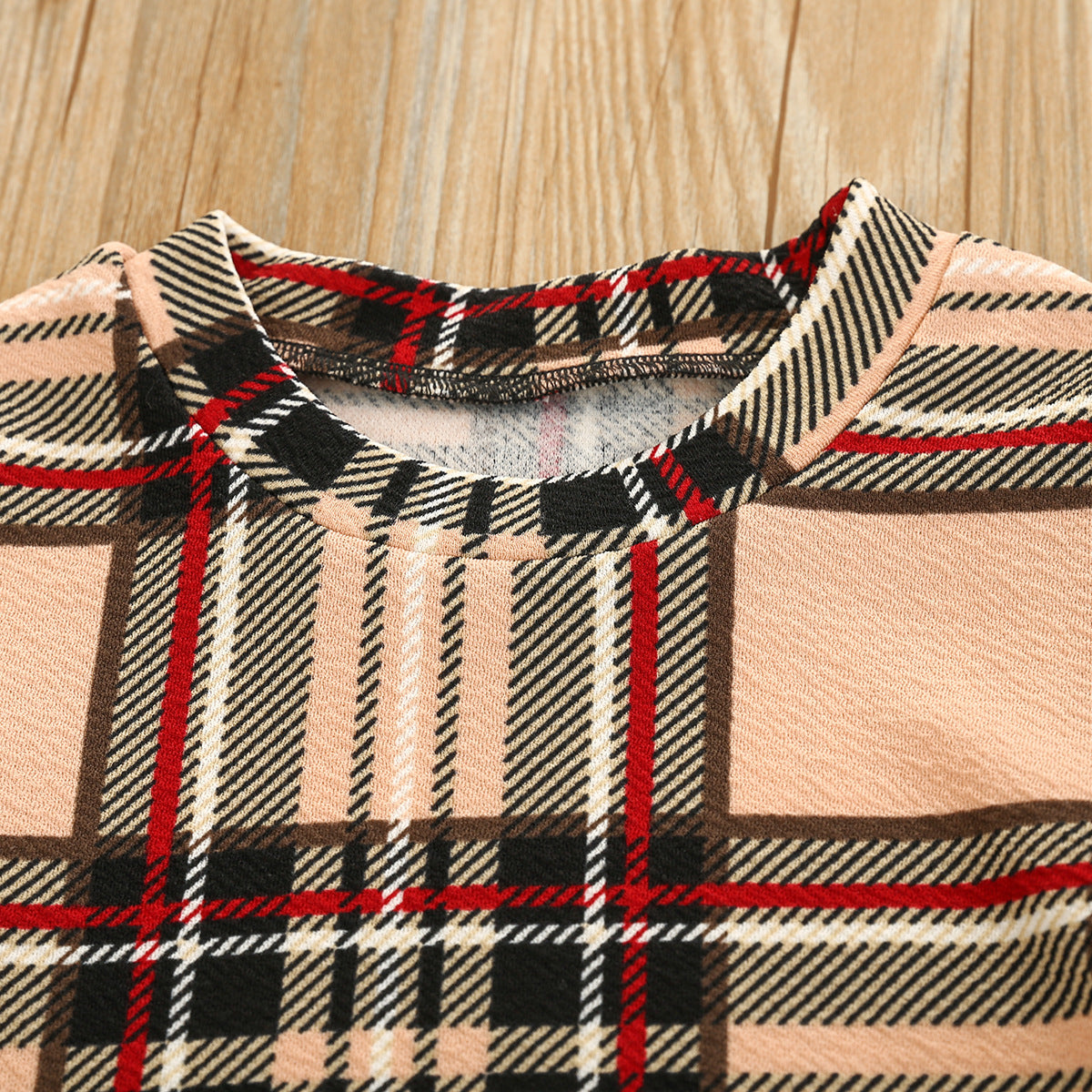 Girls Fashion Plaid Short Sleeve Top Skirt Two Piece Set