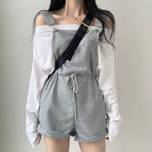 Overalls + Long-sleeved T-shirt