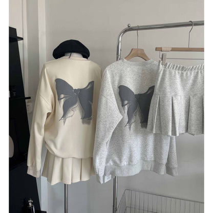 Autumn Women's Suit Salt Series Wear Matching Design Sweater Short Skirt Two-piece Suit