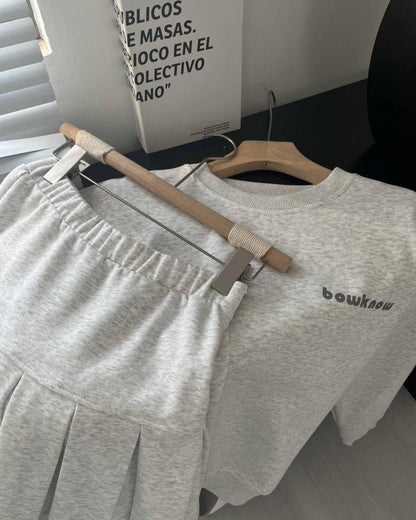 Autumn Women's Suit Salt Series Wear Matching Design Sweater Short Skirt Two-piece Suit