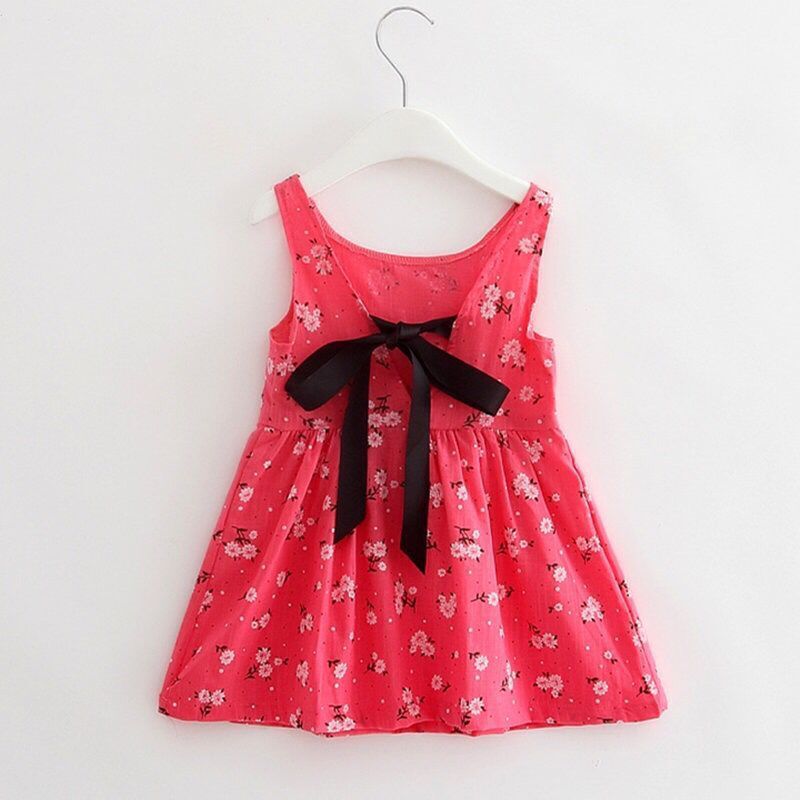 Sleeveless children's skirt