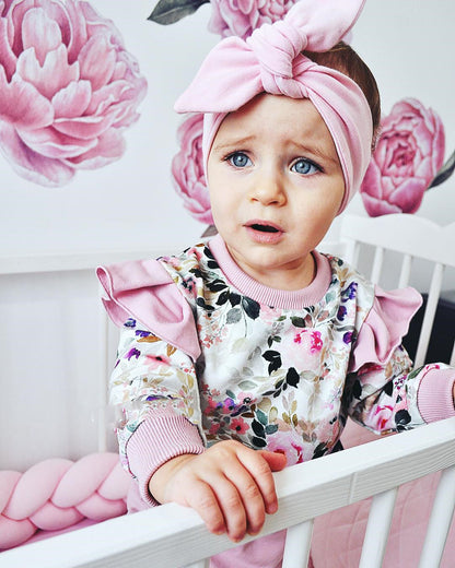 Girls autumn sweater suit