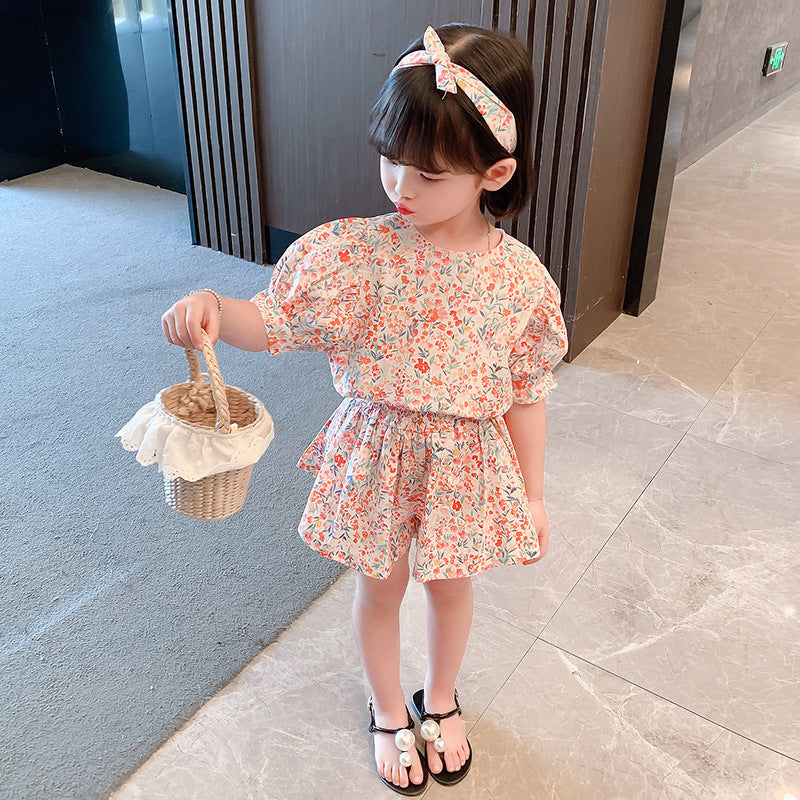 Short-sleeved Floral Bottoming Shirt Korean Style Loose Shorts Two-piece Set