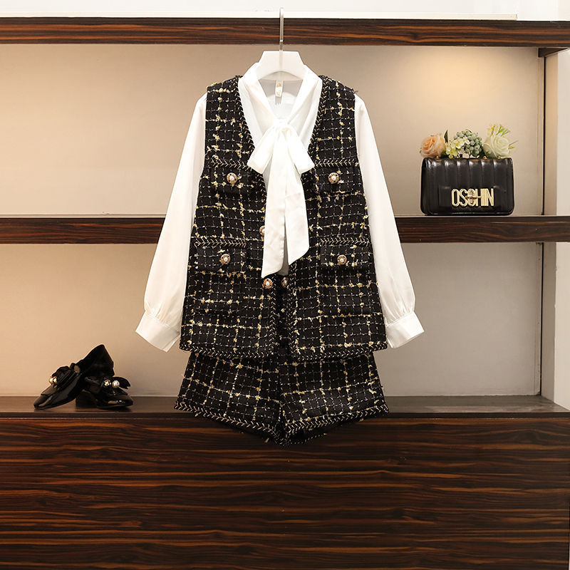 Autumn And Winter New Fat Sister Western Style Is Thin And Small Fragrance Vest Shirt Shorts Three-piece Suit
