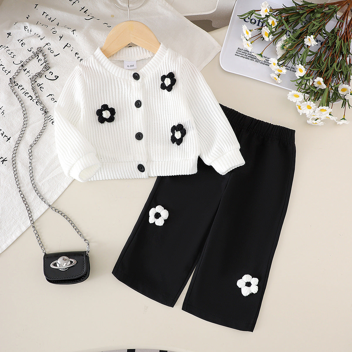 Wool Flower White Long Sleeves Top Black Trousers