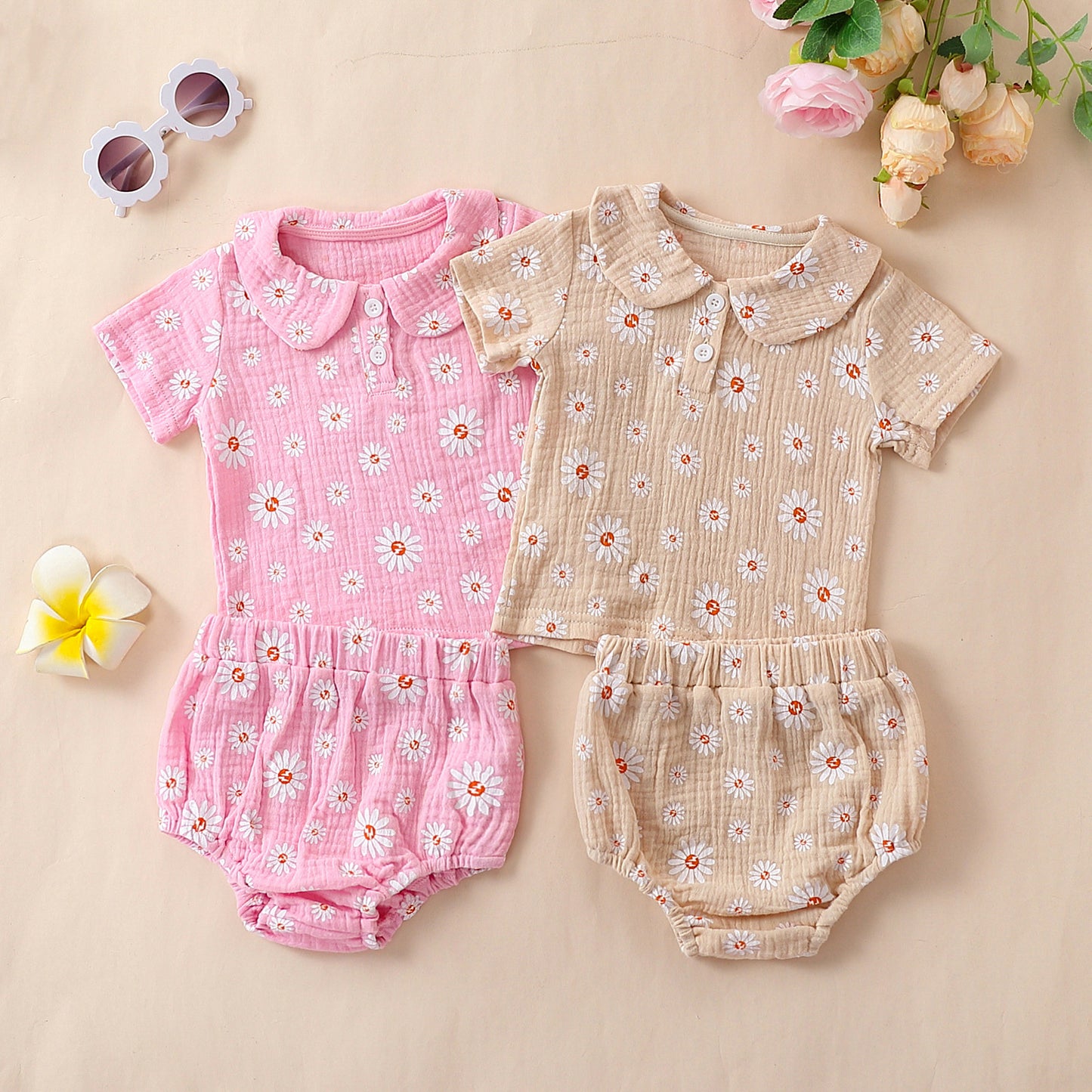 Cute Sunflower Printed Pajamas With Short Sleeves