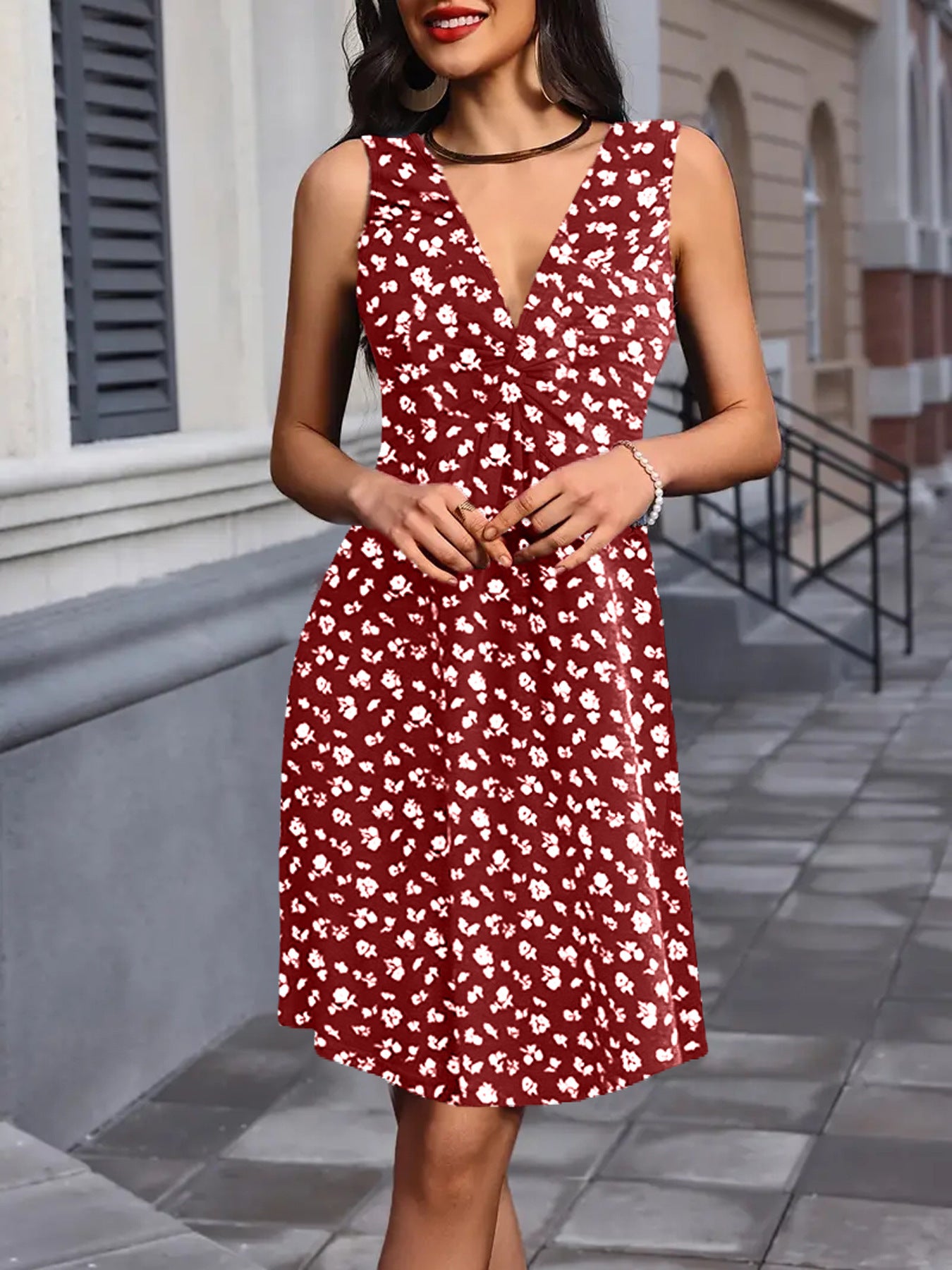 Chest Kinked Pleated Waist Tight Slimming Dress