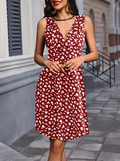 Chest Kinked Pleated Waist Tight Slimming Dress