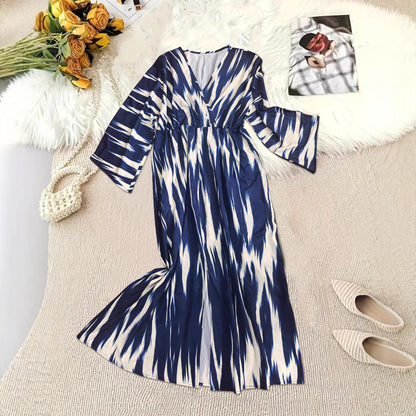 New Printed V-neck Slit Loose Long Sleeve Dress