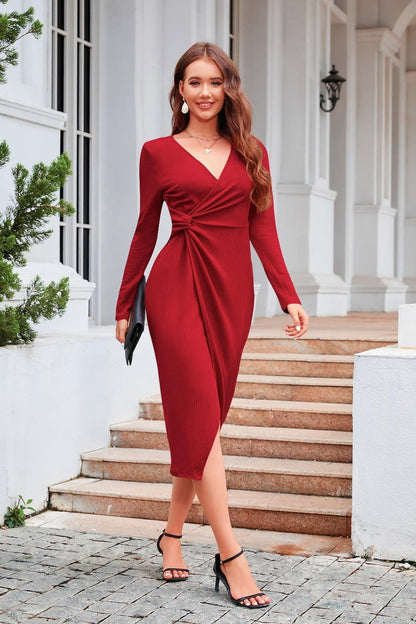 Solid Color V-neck Waist-controlled Slimming Split Long Sleeve Dress