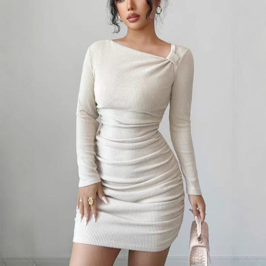 One-shoulder Slim-fit Long-sleeved Knitted Dress With A Body-hugging Silhouette