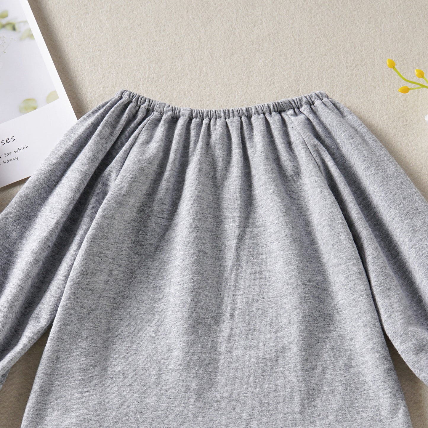 Four-Leaf Clover Printed Gray Long Sleeve Top White Trousers Two-piece Set