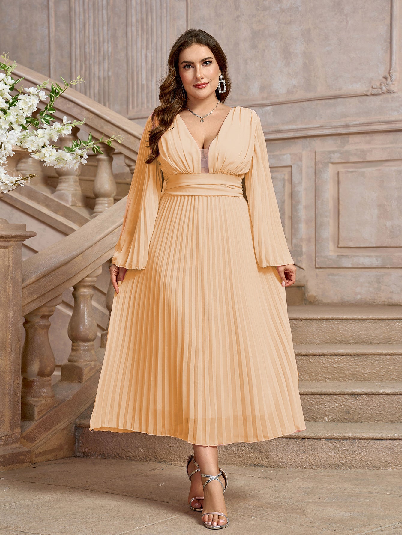 Plus Size Dress Women's V-neck Long Sleeve