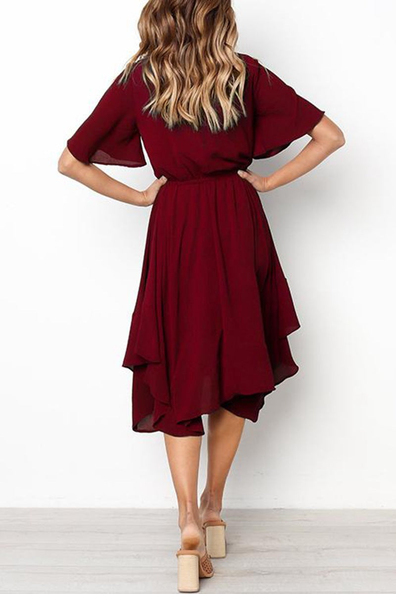 An Irregular Waist Short-sleeved Dress