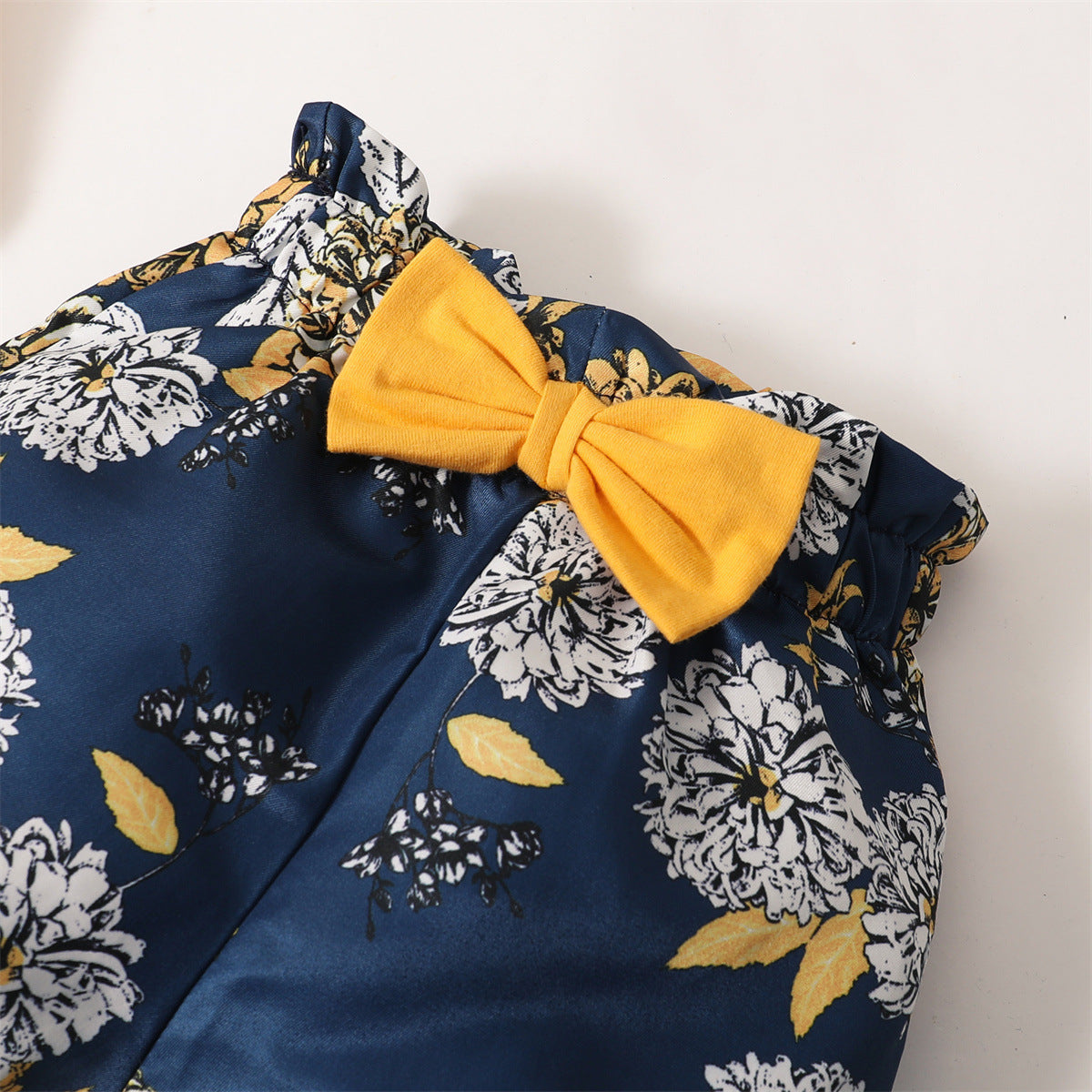 Spring And Autumn Yellow Short Sleeve Romper Floral Shorts Headscarf Three-piece Set
