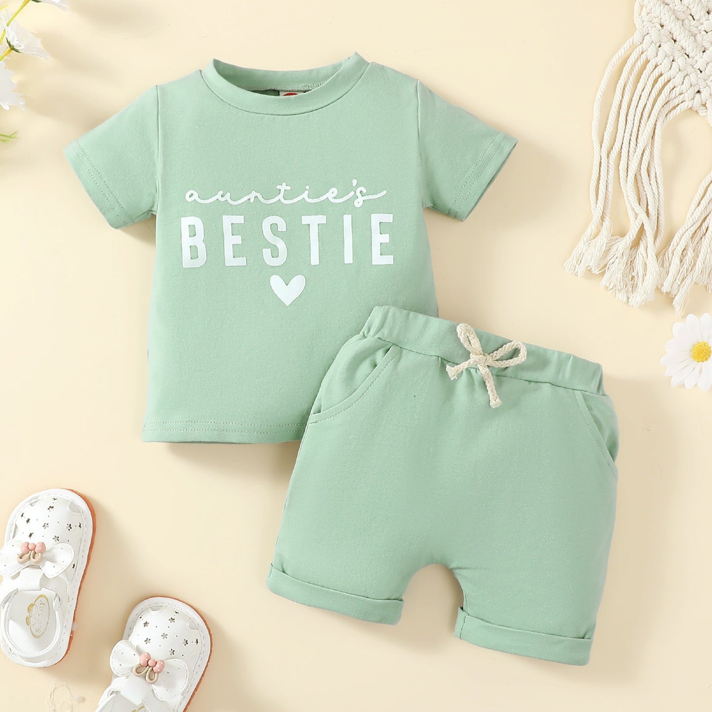 Printed White English Auntie's Bestie Short-sleeved T-shirt Shorts