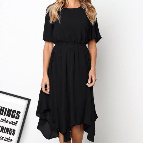 An Irregular Waist Short-sleeved Dress