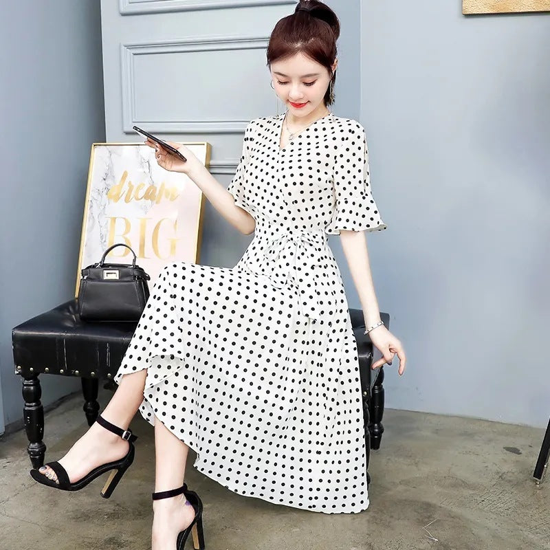 Waist-tight Slimming V-neckline Lace-up Fairy Skirt