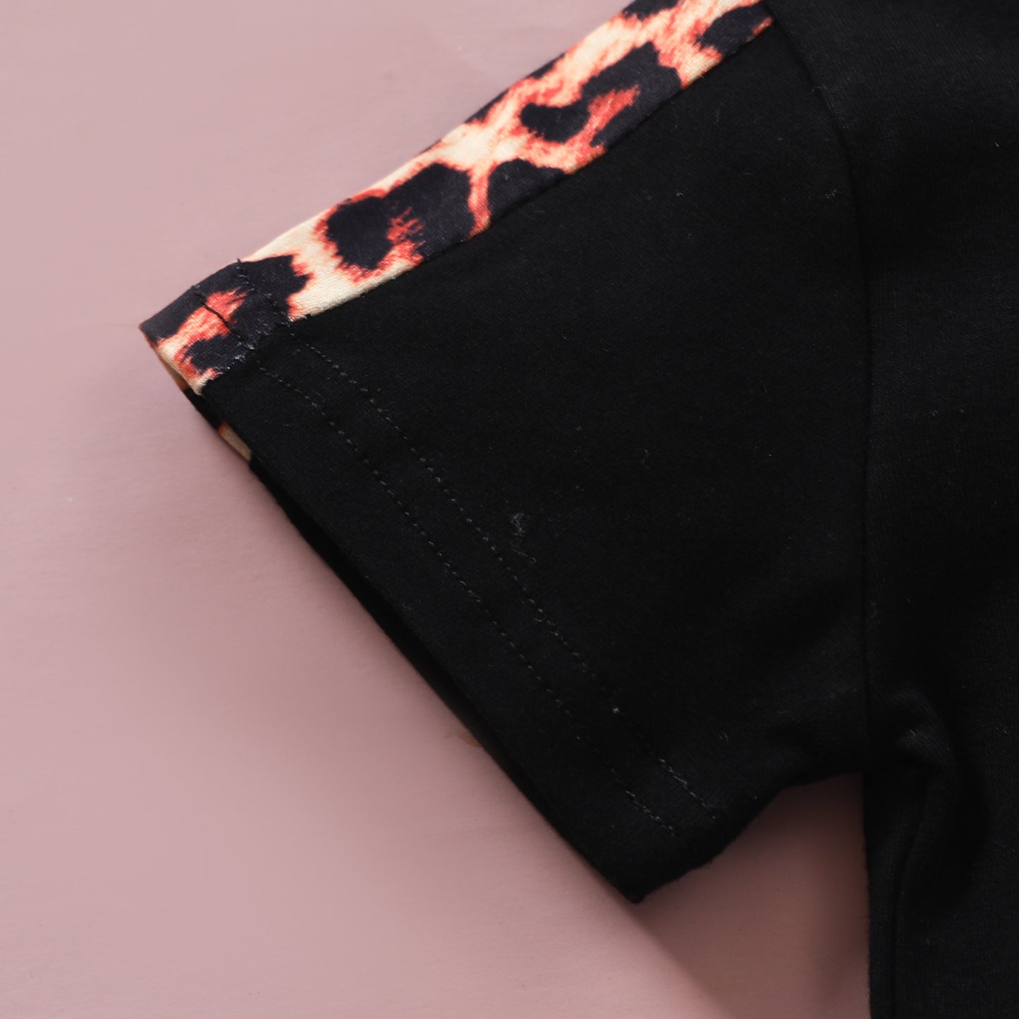 Baby Girl Alphabet Print Short-sleeved Trousers Suit