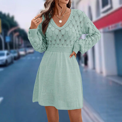 European And American V-neck Beach Dress Long Sleeve Dress